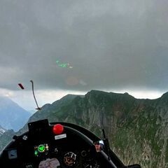 Flugwegposition um 11:40:25: Aufgenommen in der Nähe von Trofaiach, Österreich in 1965 Meter