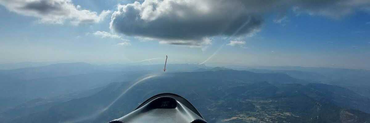 Flugwegposition um 16:18:09: Aufgenommen in der Nähe von Arrondissement de Die, Frankreich in 2147 Meter