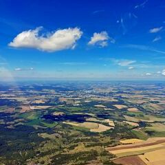 Flugwegposition um 12:22:58: Aufgenommen in der Nähe von Okres Jihlava, Tschechien in 1575 Meter