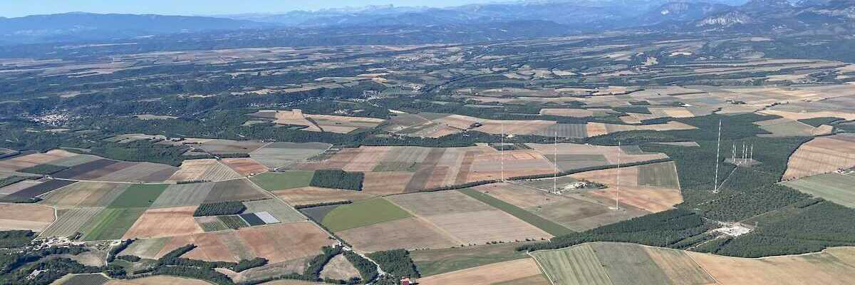 Flugwegposition um 14:29:00: Aufgenommen in der Nähe von Arrondissement of Digne-les-Bains, Frankreich in 1463 Meter