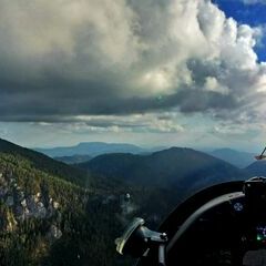 Flugwegposition um 14:56:08: Aufgenommen in der Nähe von Breitenau am Hochlantsch, 8614, Österreich in 1533 Meter
