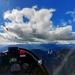Flugwegposition um 12:45:16: Aufgenommen in der Nähe von Bruck an der Mur, 8600, Österreich in 1735 Meter