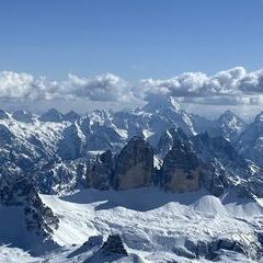 Flugwegposition um 14:21:45: Aufgenommen in der Nähe von 39038 Innichen, Autonome Provinz Bozen - Südtirol, Italien in 3346 Meter