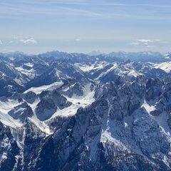 Flugwegposition um 12:57:26: Aufgenommen in der Nähe von Nikolsdorf, 9782, Österreich in 3383 Meter