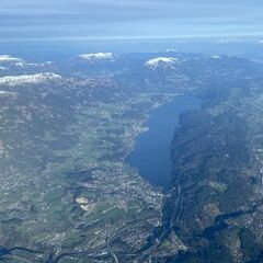Flugwegposition um 16:06:58: Aufgenommen in der Nähe von Lendorf, Österreich in 3513 Meter