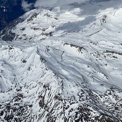 Flugwegposition um 14:15:00: Aufgenommen in der Nähe von Heiligenblut am Großglockner, 9844, Österreich in 5017 Meter