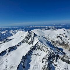 Flugwegposition um 14:22:28: Aufgenommen in der Nähe von Heiligenblut am Großglockner, 9844, Österreich in 4135 Meter