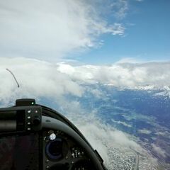 Flugwegposition um 13:42:30: Aufgenommen in der Nähe von Innsbruck, Österreich in 3642 Meter
