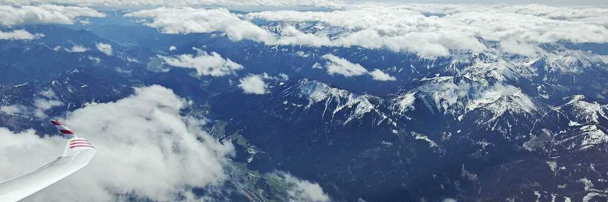 Flugwegposition um 10:13:56: Aufgenommen in der Nähe von Gaishorn am See, Österreich in 3668 Meter
