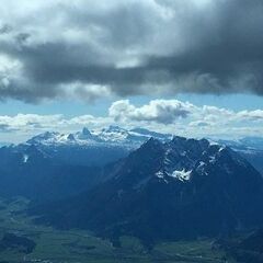Verortung via Georeferenzierung der Kamera: Aufgenommen in der Nähe von Liezen, Österreich in 2400 Meter