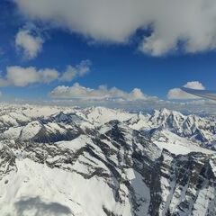 Flugwegposition um 13:07:14: Aufgenommen in der Nähe von Vals, 6154 Vals, Österreich in 3440 Meter