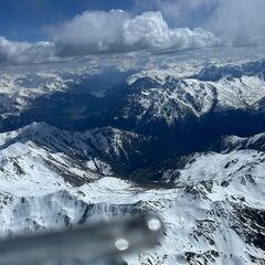 Flugwegposition um 13:12:28: Aufgenommen in der Nähe von See, Österreich in 3909 Meter