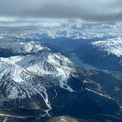 Flugwegposition um 13:41:07: Aufgenommen in der Nähe von Nauders, Österreich in 3858 Meter