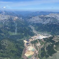 Flugwegposition um 10:07:32: Aufgenommen in der Nähe von Eisenerz, Österreich in 2498 Meter